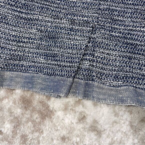 Nanette Lepore Tweed Skirt blue and gray pencil skirt with ruffle bottom SZ 8 - Picture 7 of 12